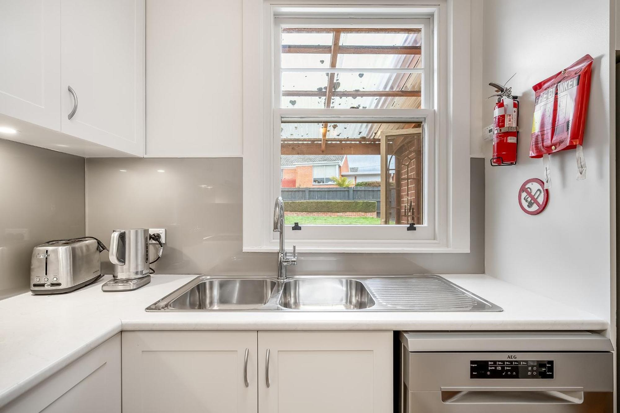 Gorgeous Hobart - Park On Park - Holiday home *