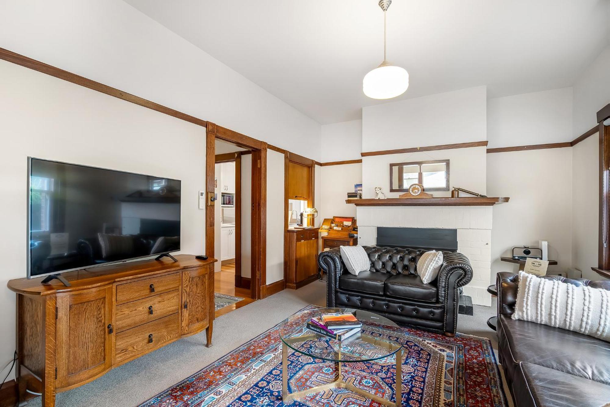 Gorgeous Hobart - Park On Park - Holiday home *