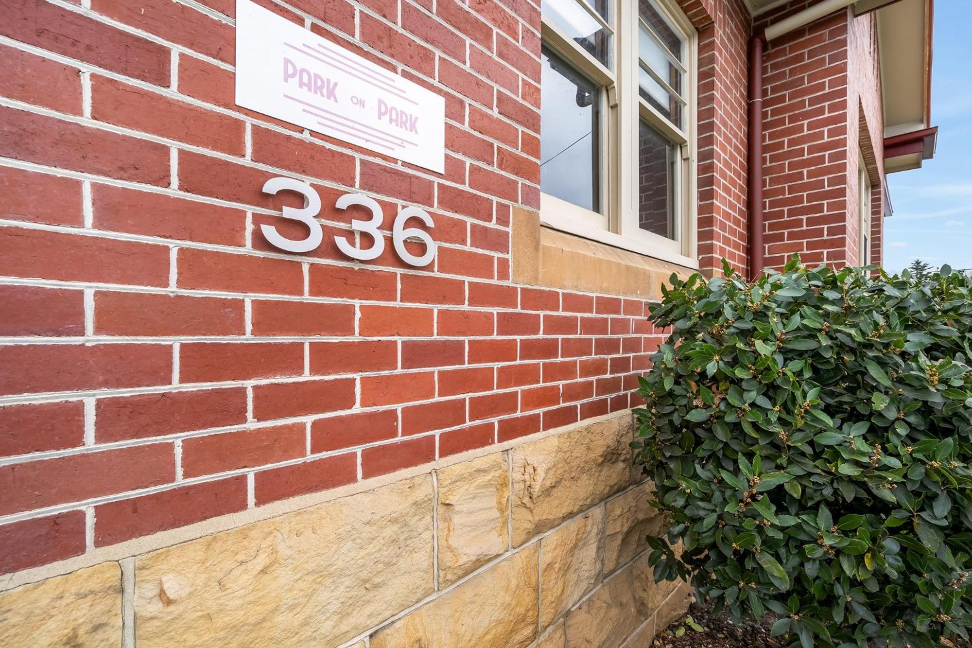 Gorgeous Hobart - Park On Park - Holiday home
