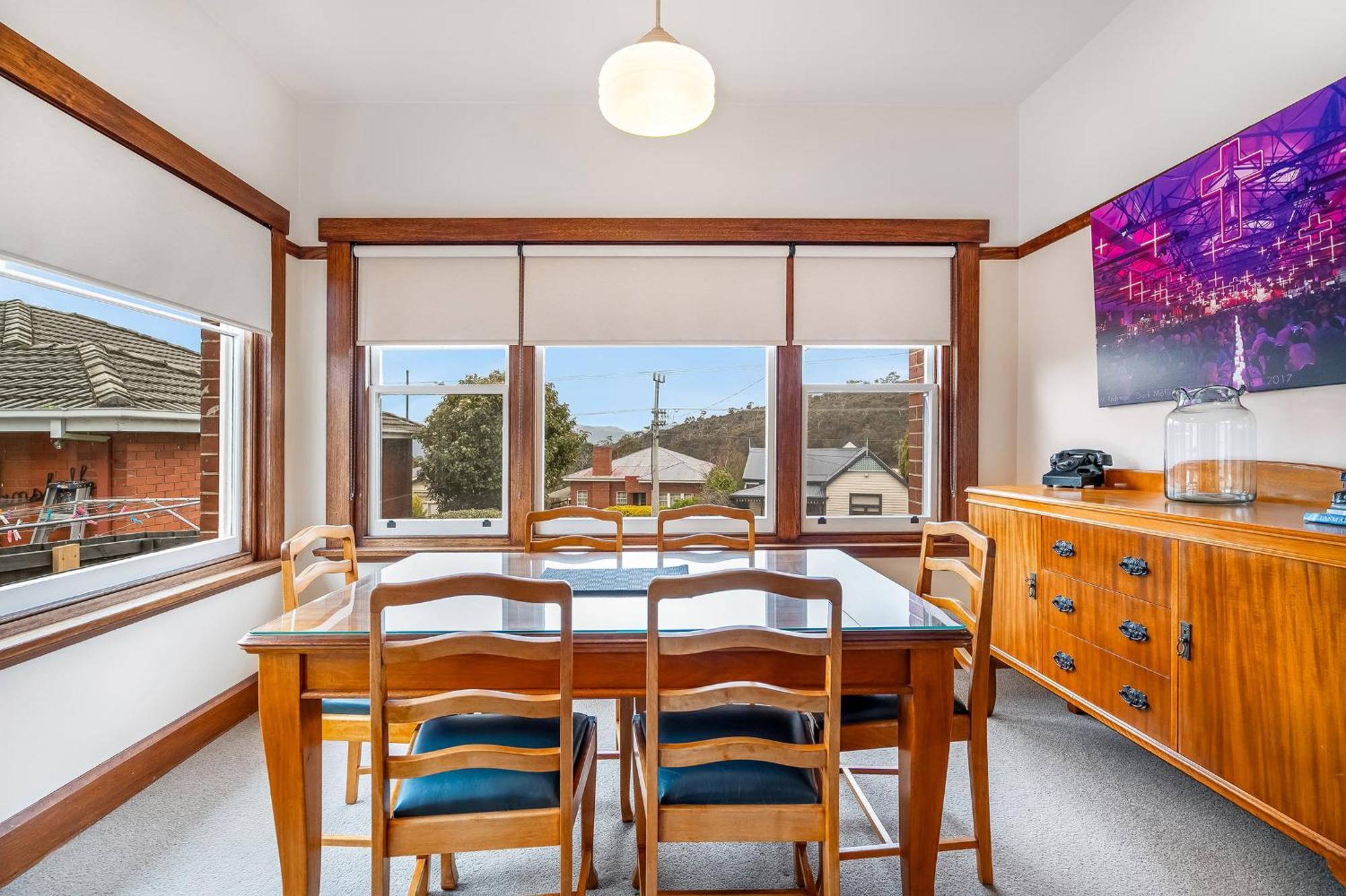 Gorgeous Hobart - Park On Park - Holiday home *
